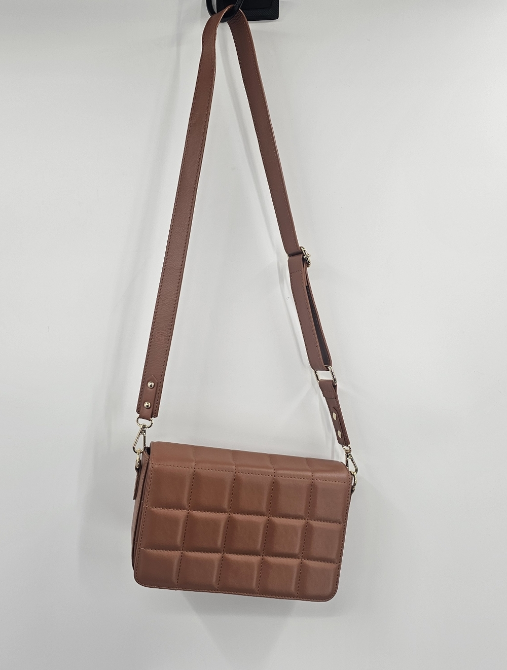 Unica Firenze Chesnut Quilted Leather Purse Made In Italy